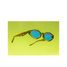 Load image into Gallery viewer, VADA Siren Sunglasses &lt;br&gt;&lt;i&gt;BS Algae&lt;/i&gt;